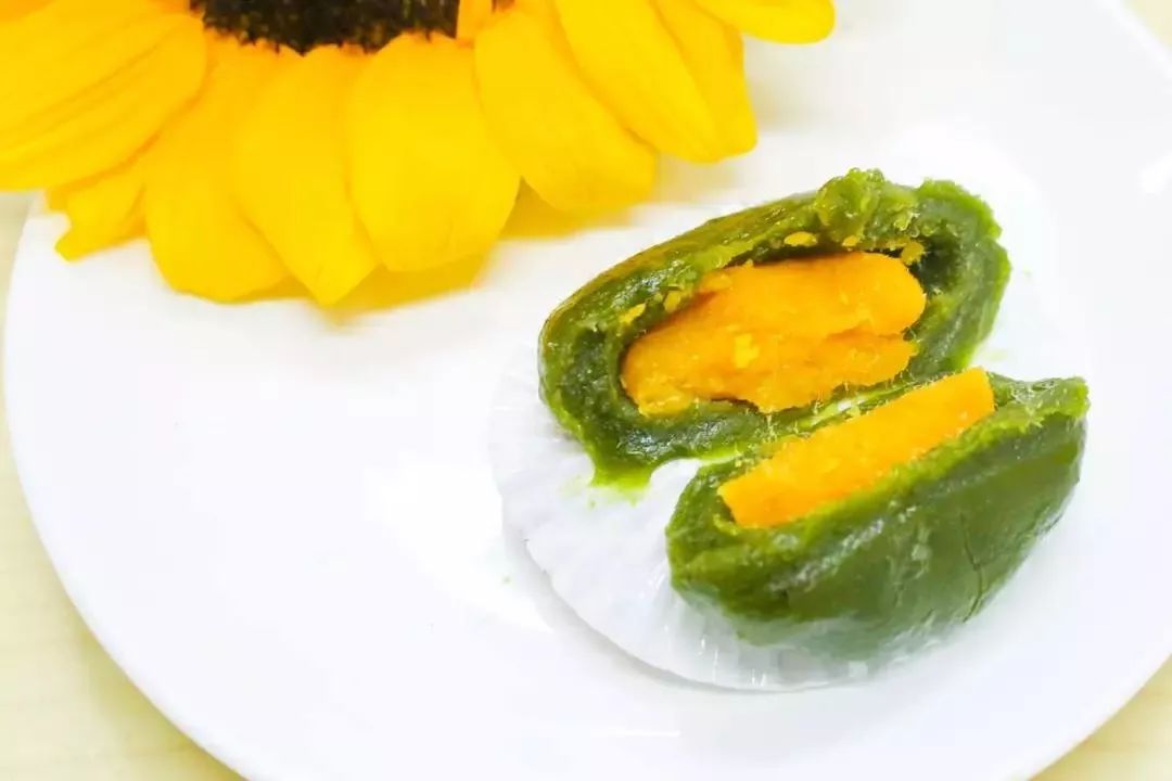 你和春天还差了一个“绿胖子”青团！