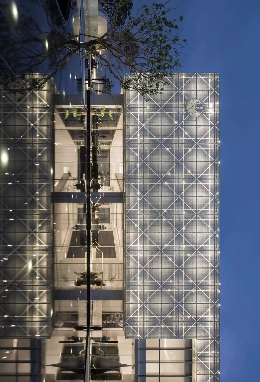 极简风高级感配色方案,高级灰意式极简沙发