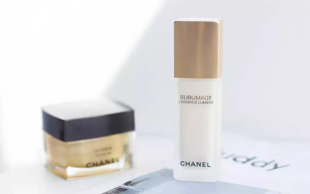 护肤和彩妆哪些需要买好一点的,最近买化妆品有没有什么活动