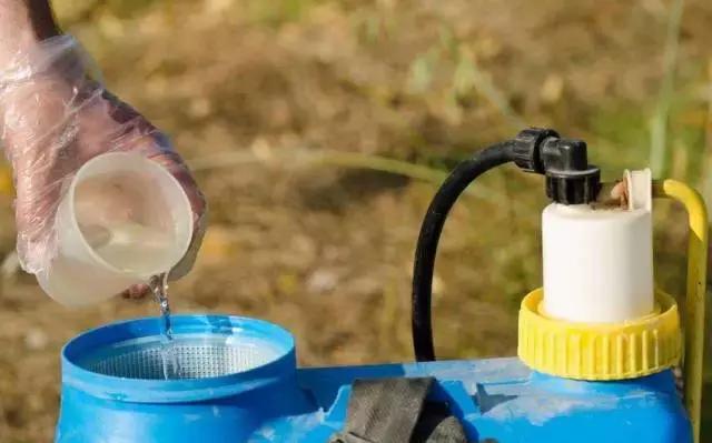 农药杀虫剂与杀菌剂最佳配伍表,农药杀菌剂和杀虫剂区别在哪