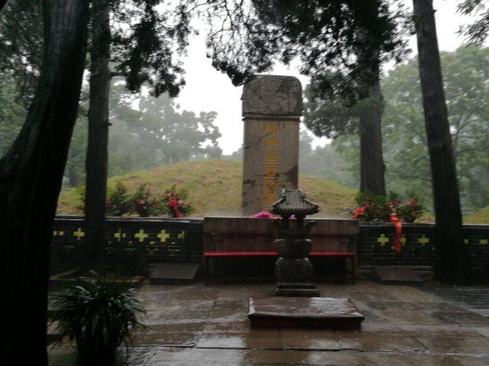 孔林是最大的氏族墓地吗,孔林最大墓葬群