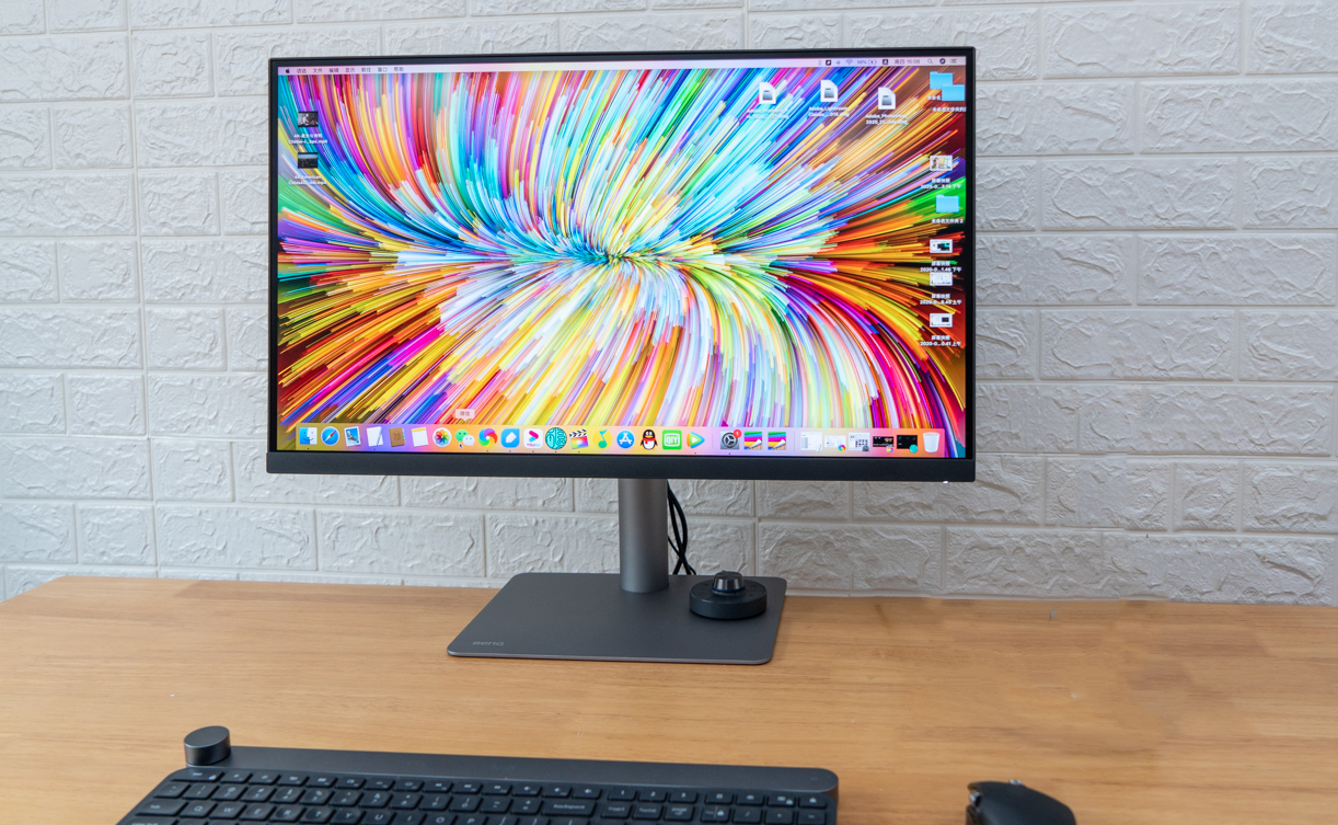 有没有显卡无所谓，游戏、剪辑全搞定，4月份电脑装机单分享