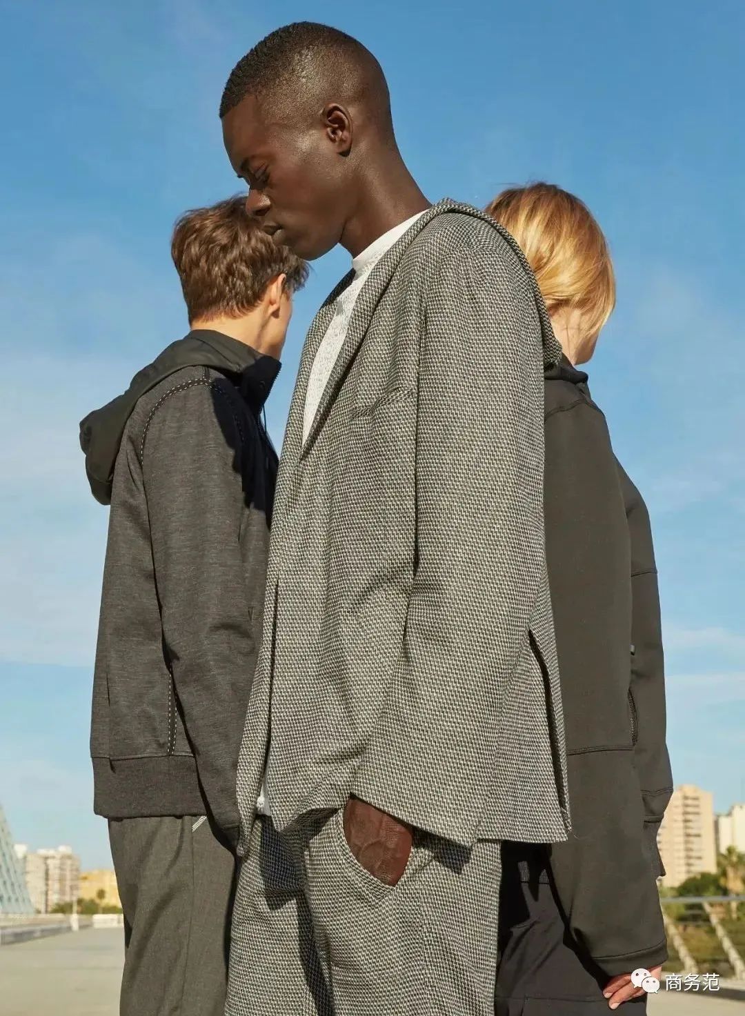 这些亿万富豪买衣服,认准了11个牌子买到底