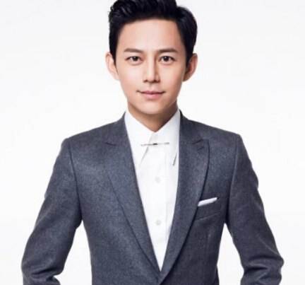 为什么何炅说阿拉伯语水平这么高,何炅的阿拉伯语水平