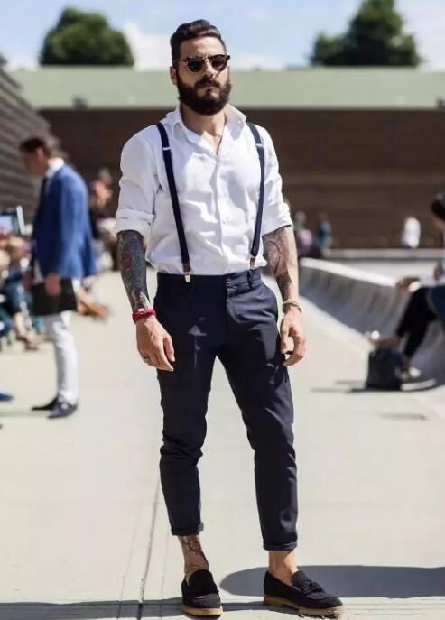 脸黑脖子黑怎么穿衣服,骨架大脖子短的女生怎么穿衣