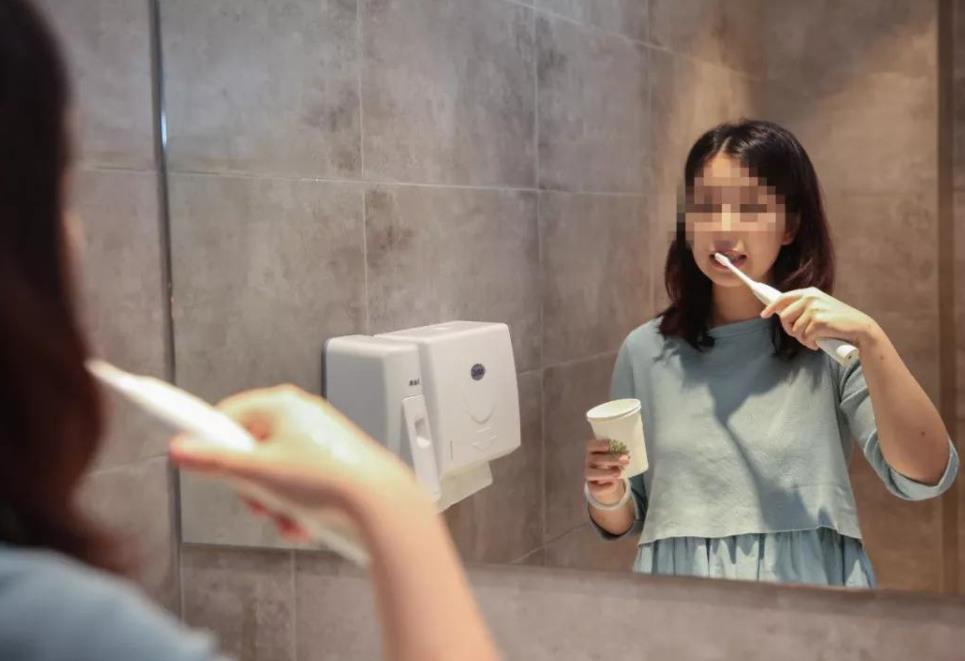 张歆艺孕期牙痛,张歆艺孕期牙齿疼