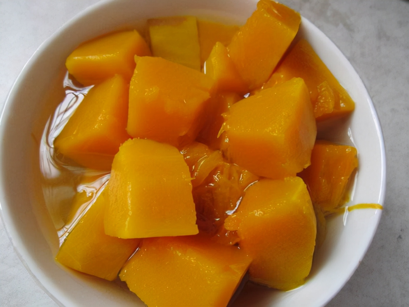 牛奶木瓜怎么吃达到丰胸,吃木瓜丰胸无科学依据的做法