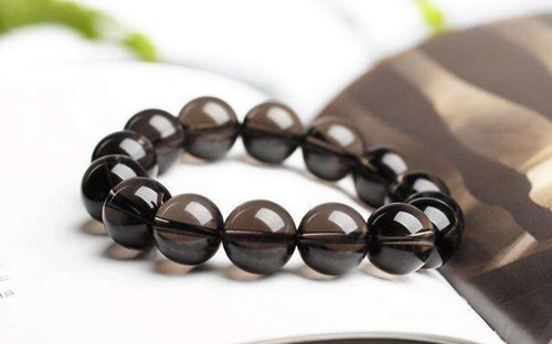 适合佩戴的水晶的功效与作用,戴什么水晶对身体最好