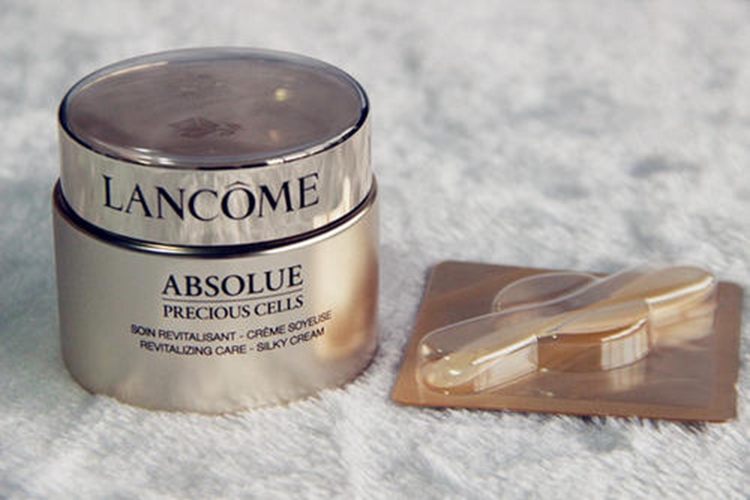 30岁女人抗衰老的面霜,30岁以上的大牌抗老面霜