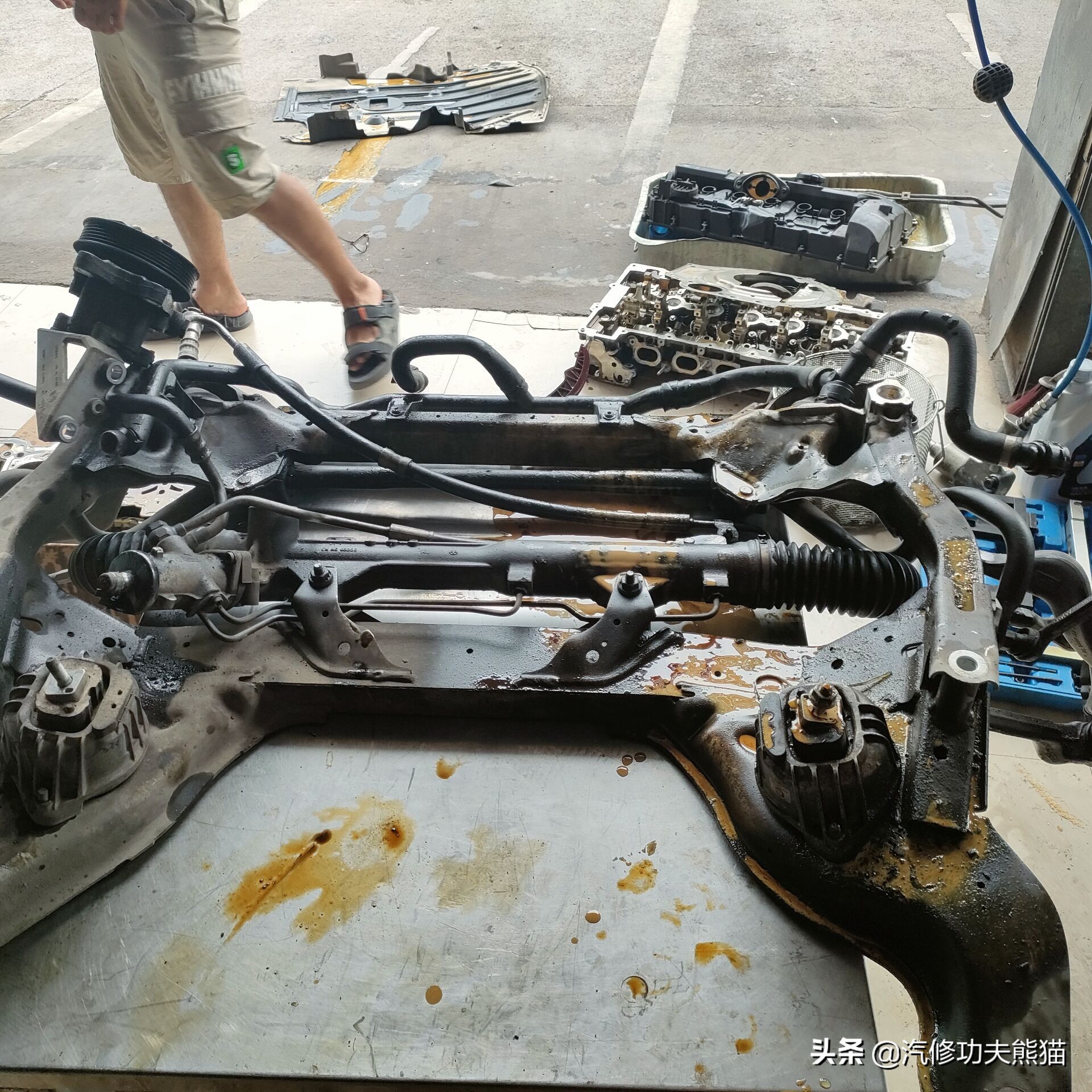 e90宝马325i容易烧机油,宝马e90325i烧机油能修好吗