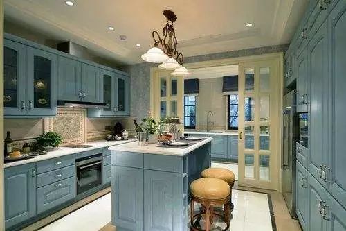 在上海一个月工资两万什么水平,月薪不过3万的看过来