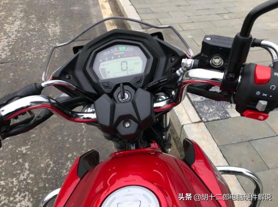 国产街车1w以内性价比最高,国产比较轻的双缸街车