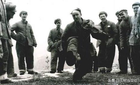 美军战俘不愿意回国,美国战俘老温