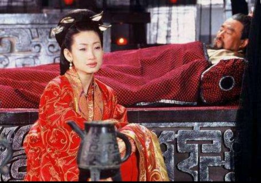 骊姬啊骊姬，正因你的妖魅惑主与谗言，成就了未来的五霸之一重耳