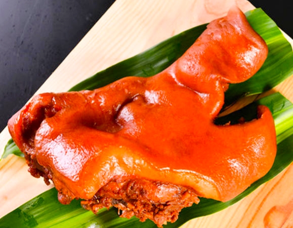 有钱没钱宰猪过年,有钱没钱杀头猪来过年