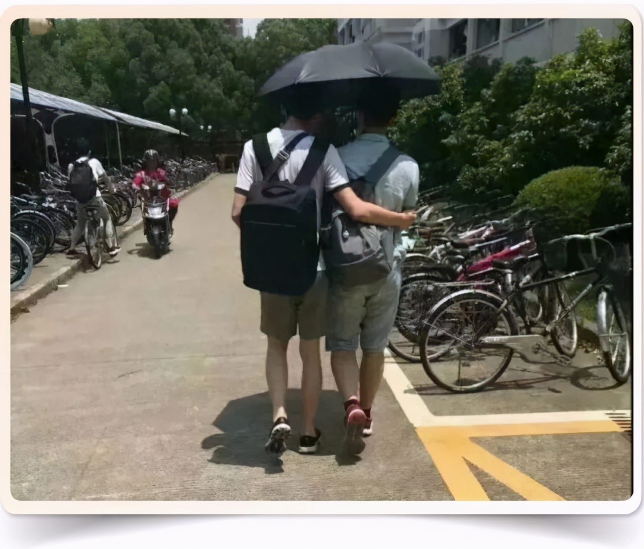 女生眼中最羞耻的7个“超娘”行为，你中了吗？