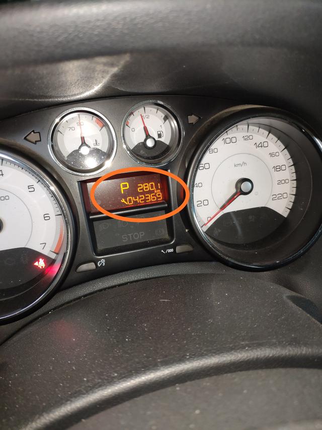 标致308换完球笼防尘套后加油抖动,标致308换外球轮罩