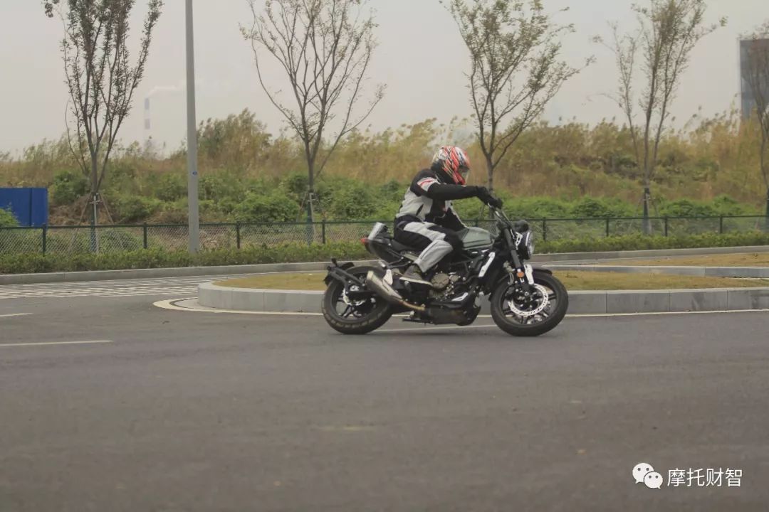 无极300ac最新运动款,无极先锋复古