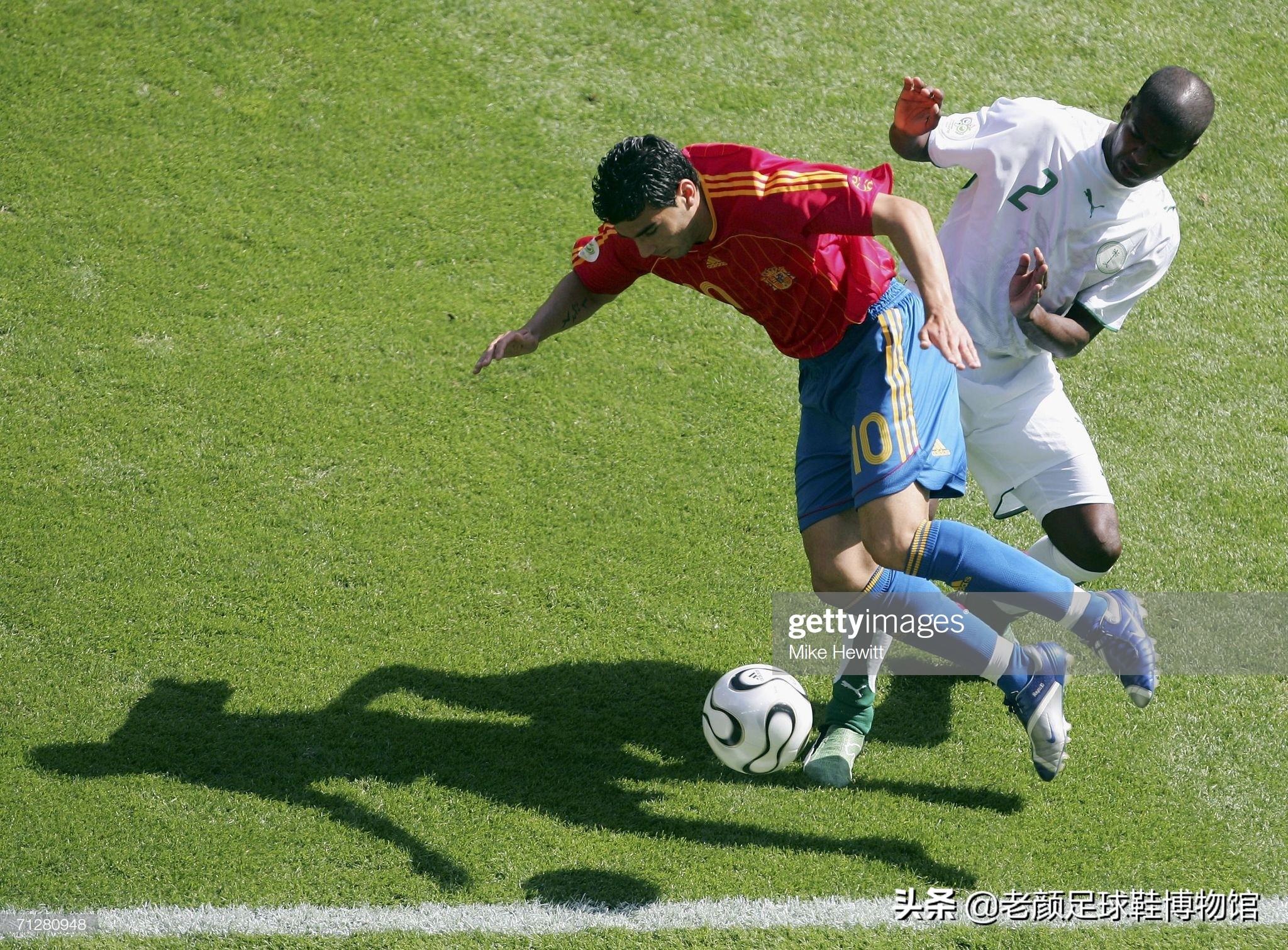 悲伤笼罩,悲伤笼罩巴黎