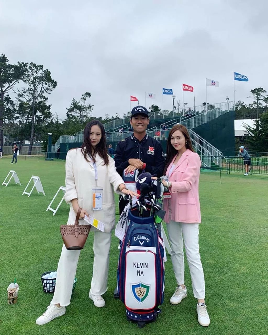 小白裤如此穿搭尽显高级感,夏季薄款纯白色八分小白裤女士