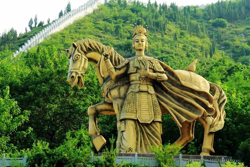 白莲教女首领唐赛儿,白莲教女首领唐赛儿是不是尼姑