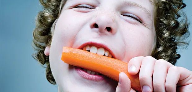 孩子换牙期不要忽略这些问题,孩子要换牙该注意什么