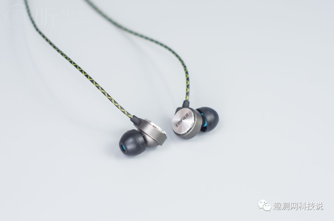 edifier漫步者h297入耳式耳机测评,400以内漫步者半入耳式耳机测评