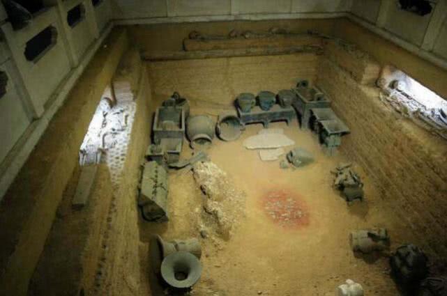 鬼吹灯九层妖楼里面有什么,鬼吹灯之九层妖塔好看吗