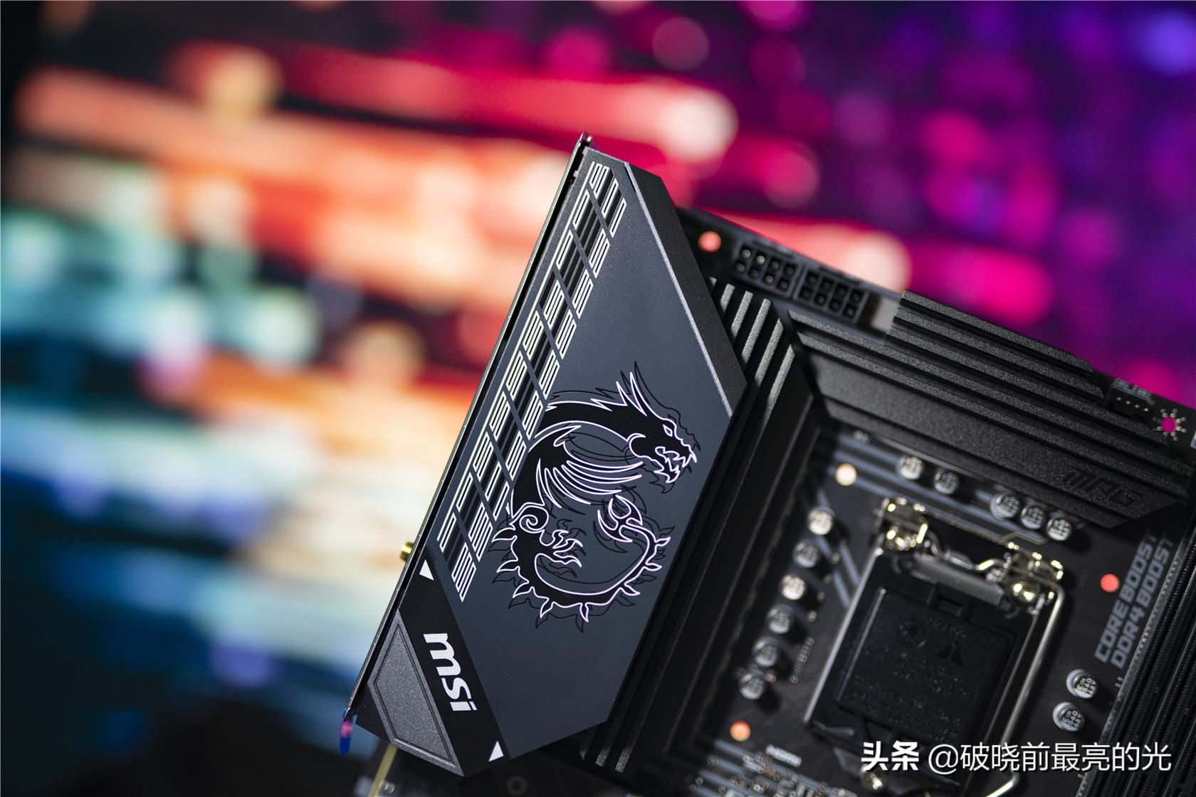 游戏作图显示器推荐,2kips240hz刷新率显示器