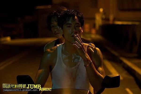 翻滚吧阿信彭于晏牛仔,翻滚吧阿信体育精神