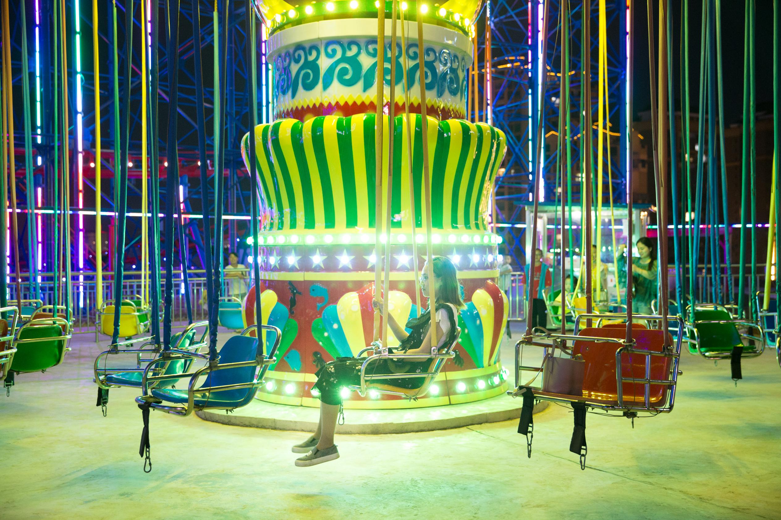 欢乐谷亲子乐园198元3张门票,中华民俗欢乐谷蚩尤乐园秋千园