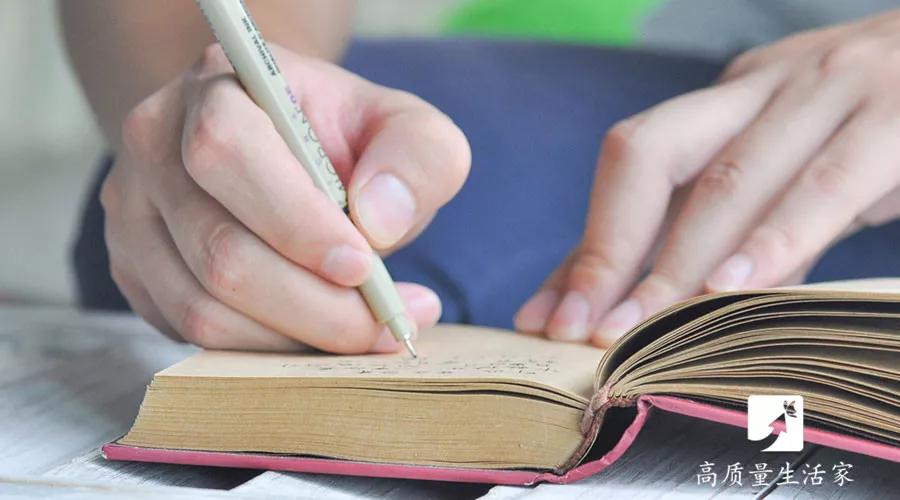 指甲半月牙少是怎么回事,指甲上月牙少是不是身体不好