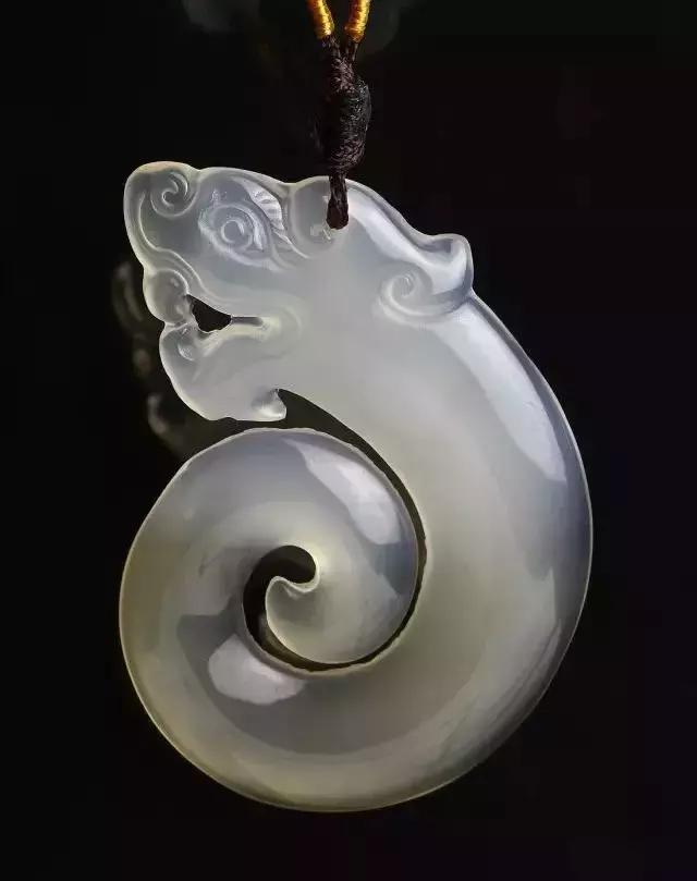 翡翠玛瑙玉髓碧玺区别,玛瑙和玉髓的区别哪个值钱