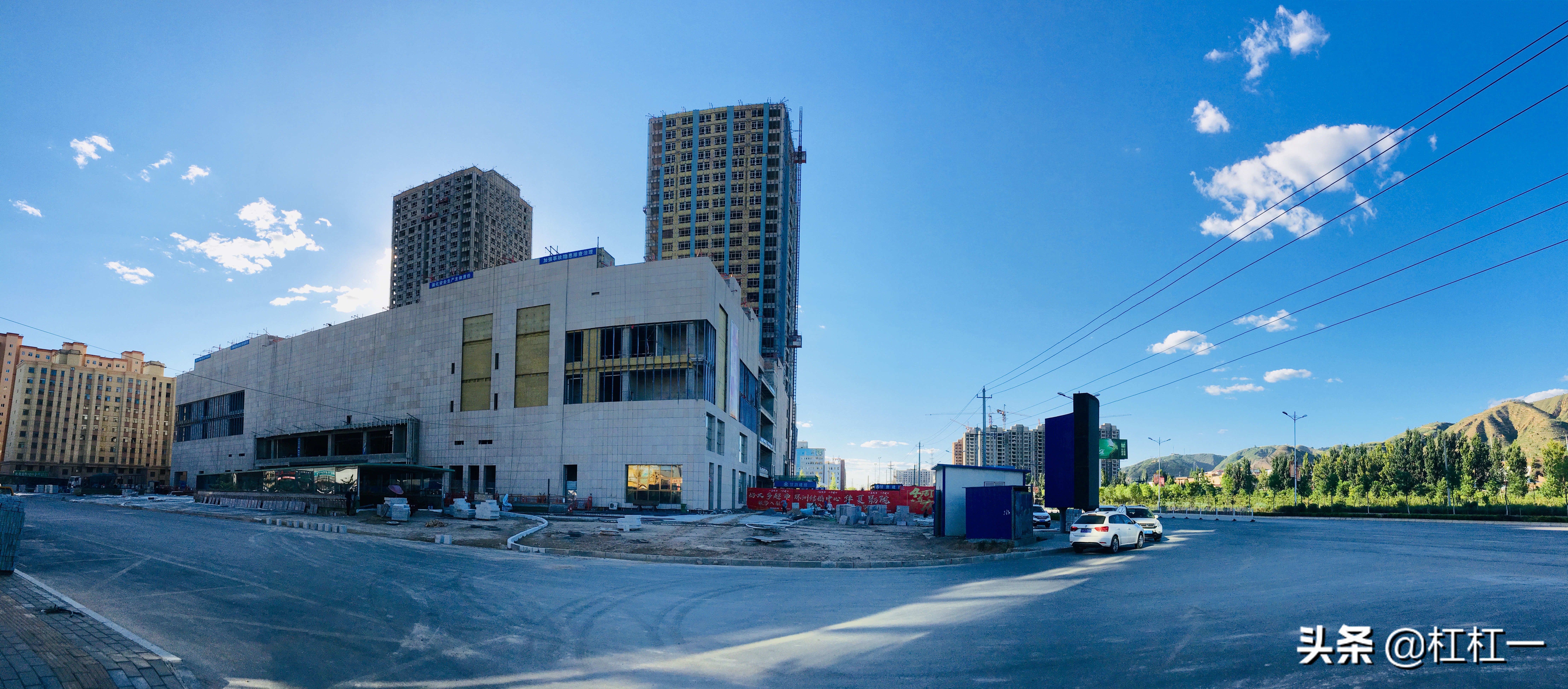 环县高耸入云,环县政府大楼