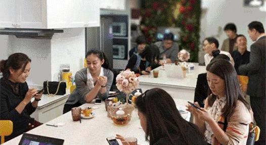 礼仪修养的八个方法,礼仪的正确修养方法