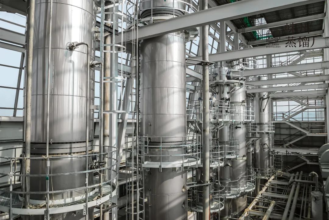 百润投资10亿威士忌,百润威士忌