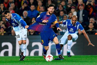 决赛梅西远射被扑出,梅西在巴萨的第一个头球