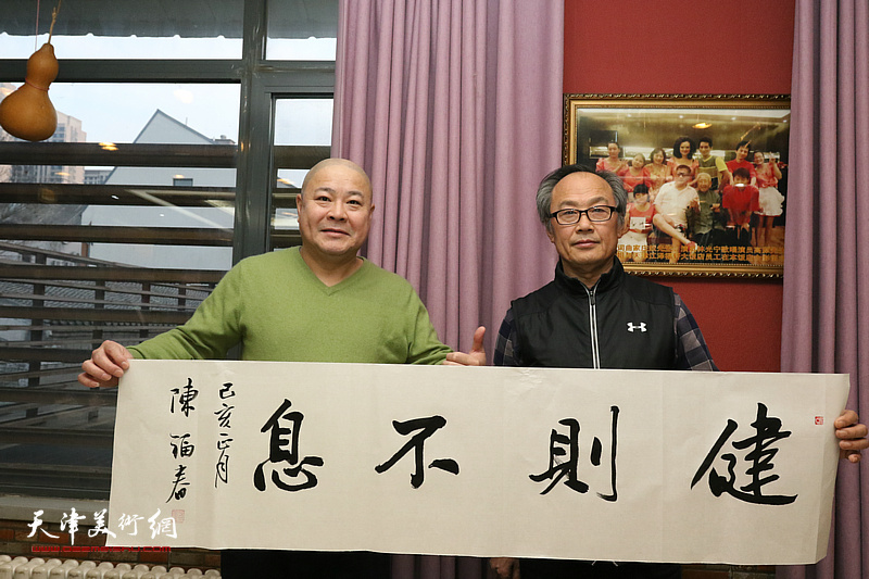 巨龙画院新春团拜活动在江泽福轩大饭店举行