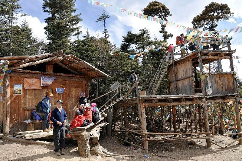 雪山脚下的雨崩村徒步,雨崩村徒步之旅