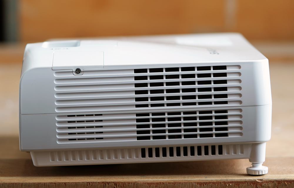 夏普xv-qz433a投影机评测,夏普xv-qz433a4k投影机