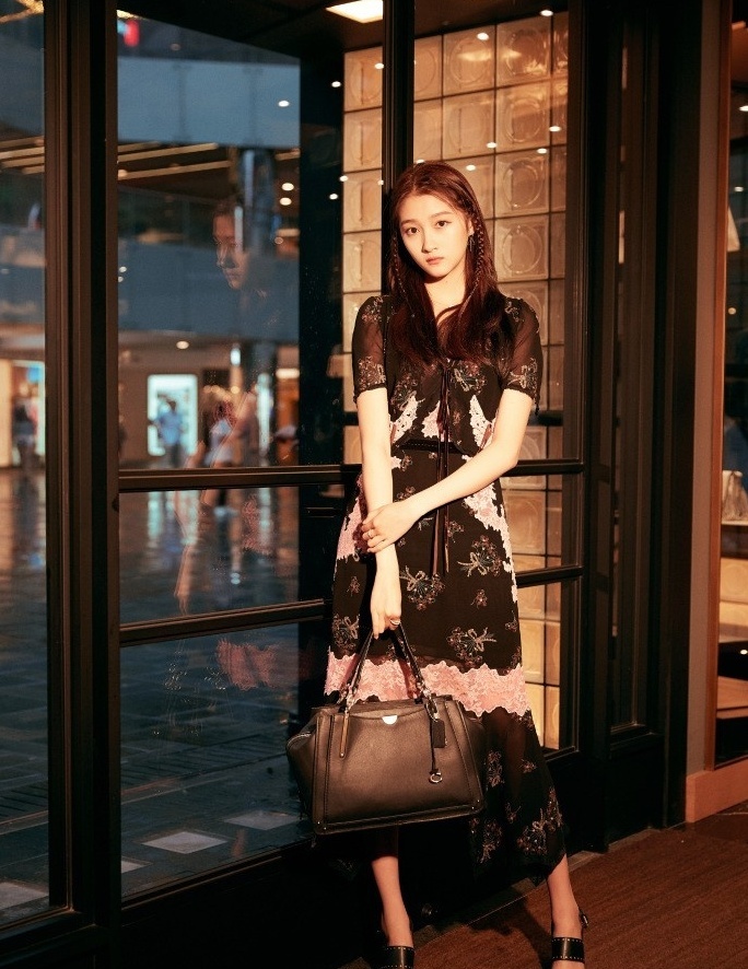 国民妹妹张子枫国民闺女关晓彤,关晓彤国民闺女颜值混剪