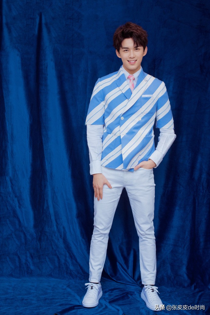 小哪吒吴磊图片 (吴磊是小哪吒吗)