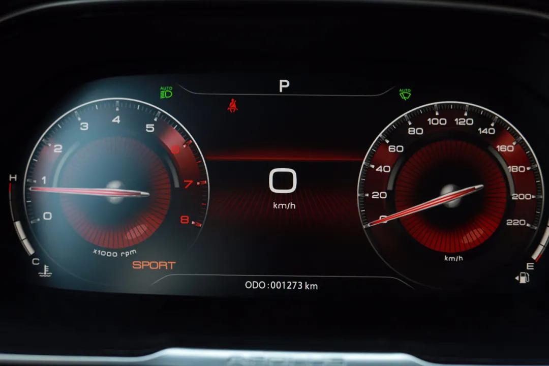 百公里油耗6.6L,动力比宝马X1强,全新AX7马赫版开起来怎么样?