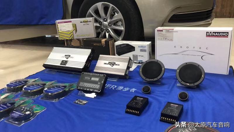 gl8汽车音响改装低音炮,别克gl8音响改装蓝驱