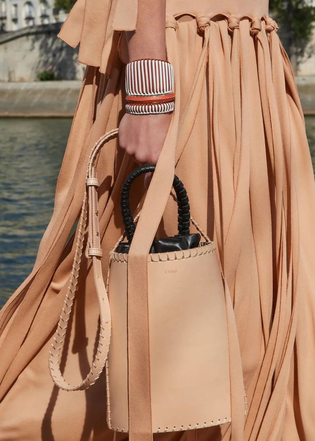 上海百场大秀时装周,百场大秀上海时装周