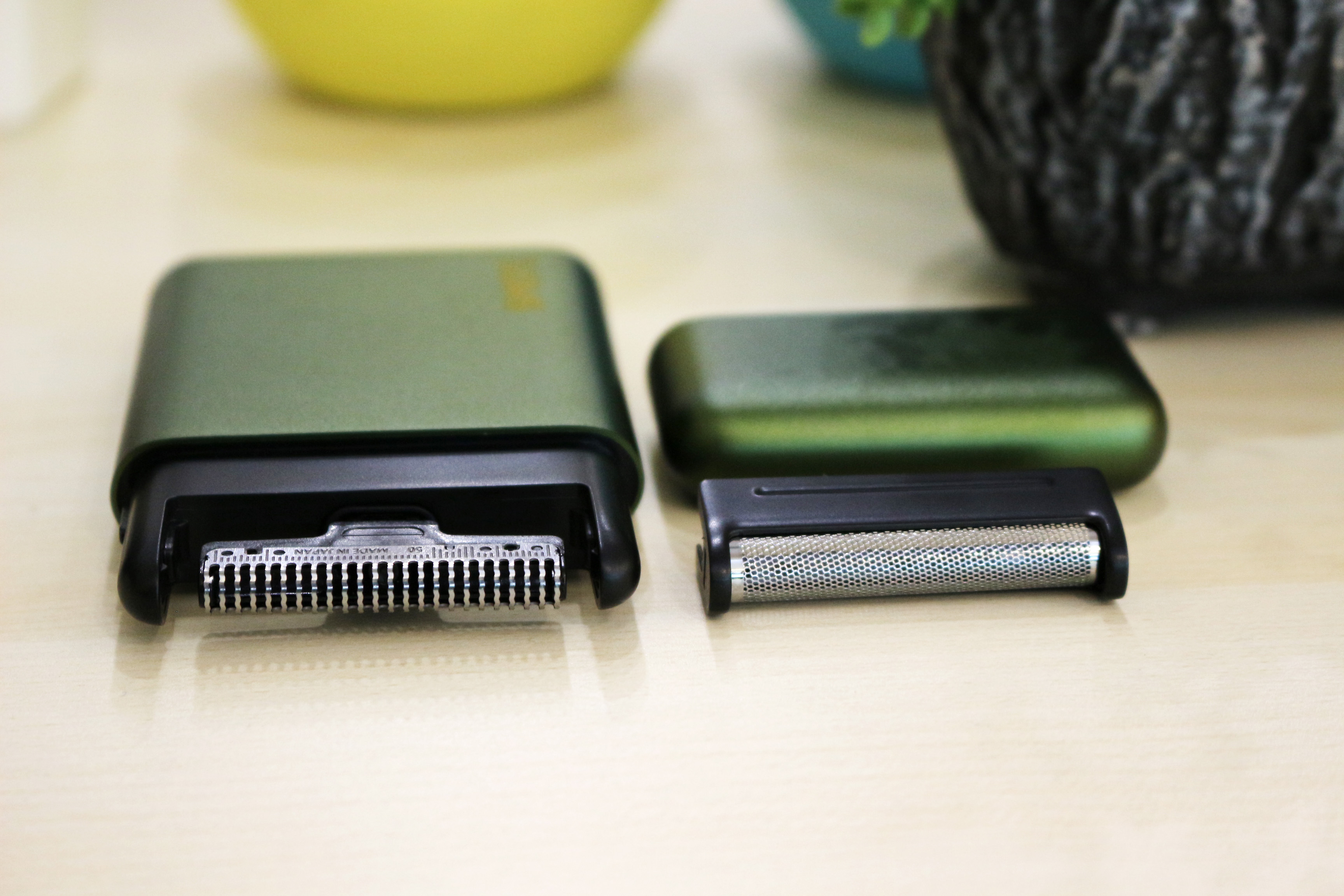 须眉便携式电动剃须刀说明书,须眉便携式卡片剃须刀