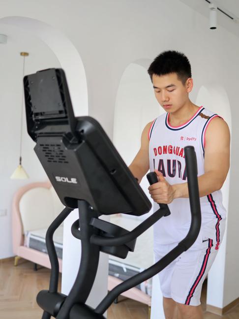 健身椭圆机排行表介绍,椭圆机塑形健身效果怎么样