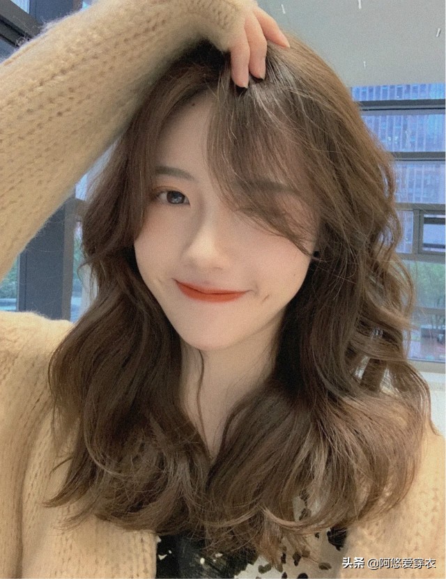 烫内扣发型图片长发,烫内扣短发造型