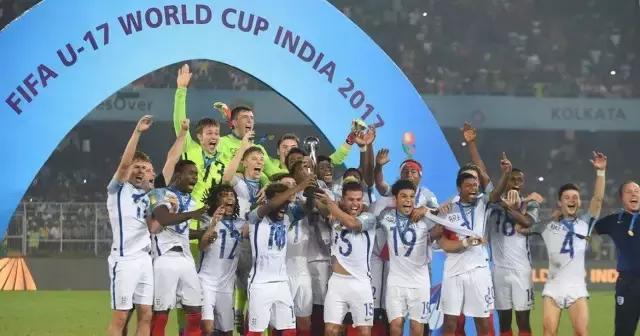 英格兰从最低级联赛逆袭的球队,英格兰大胜丹麦