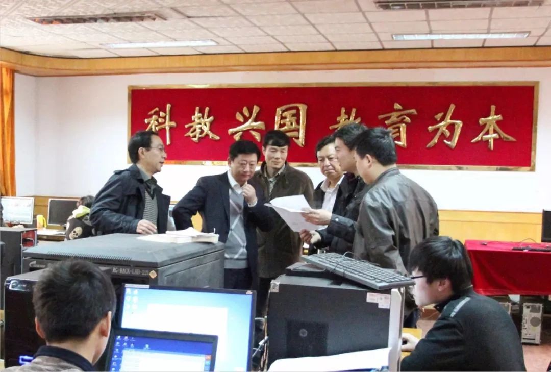 只争朝夕,不负韶华——开封市信息工程学校线上巡礼